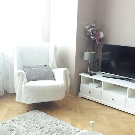 Niko 1 Apartamento Praga Exterior foto